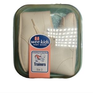 New Vintage Wee Kids Baby Shoes Size 3